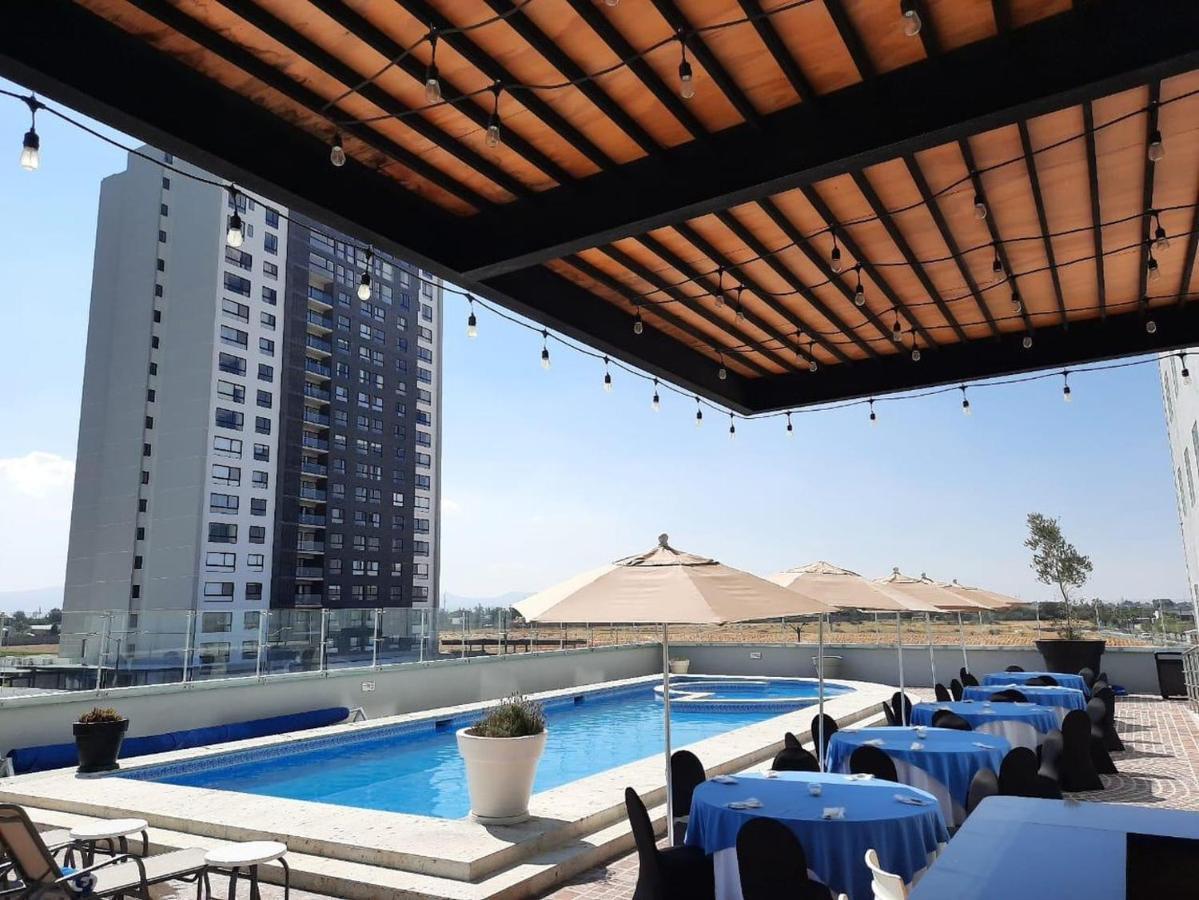 Fiesta Inn Celaya Galerias מראה חיצוני תמונה