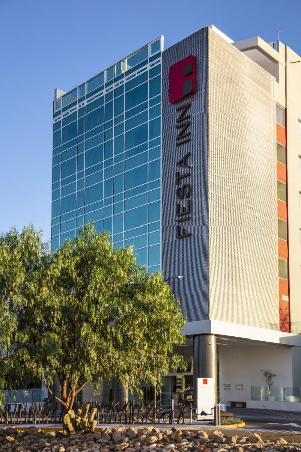 Fiesta Inn Celaya Galerias מראה חיצוני תמונה