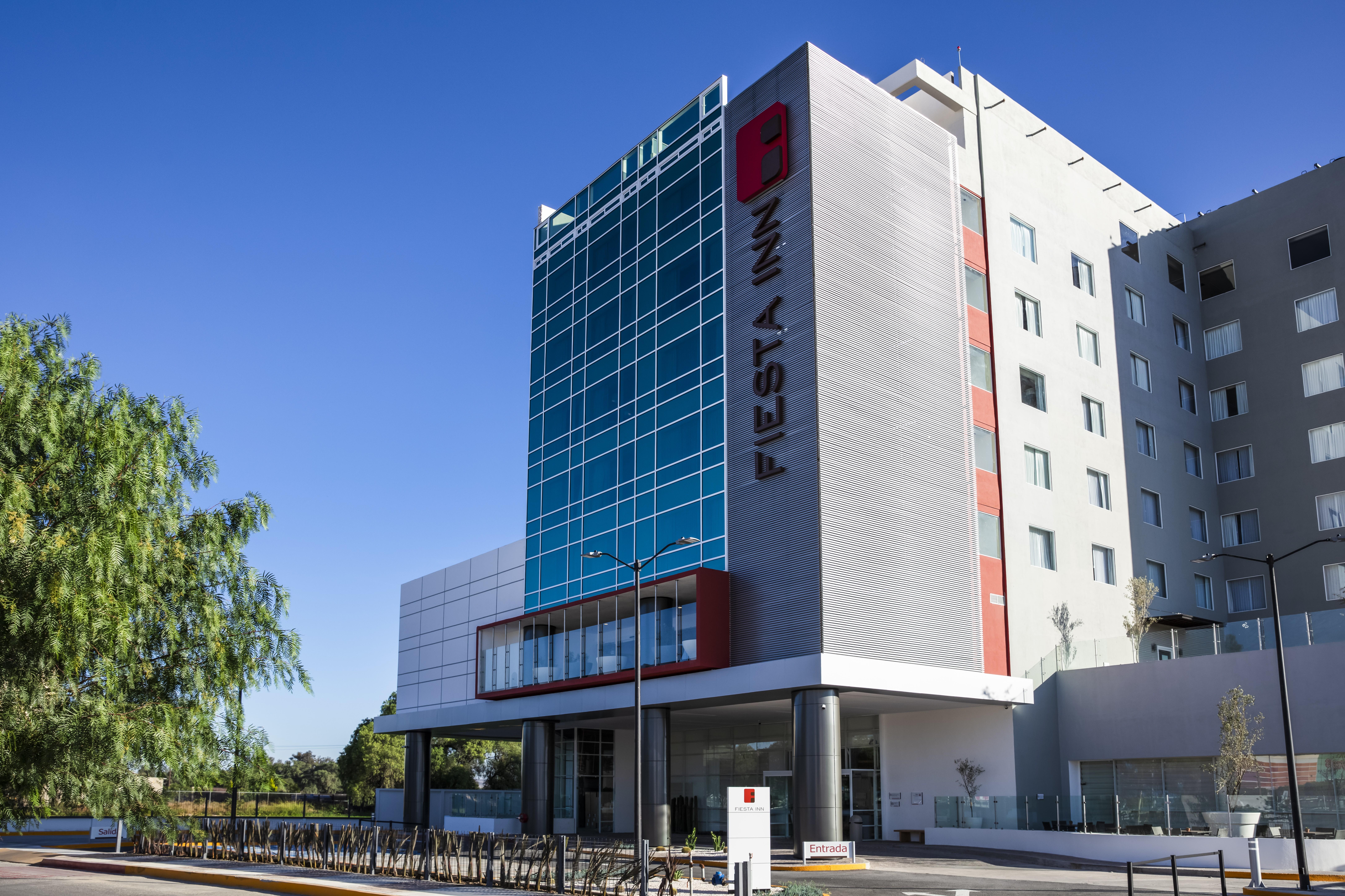 Fiesta Inn Celaya Galerias מראה חיצוני תמונה